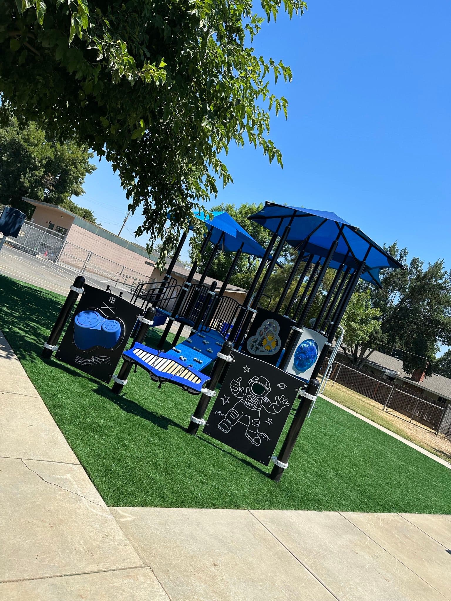 Playground Synthetic Turf